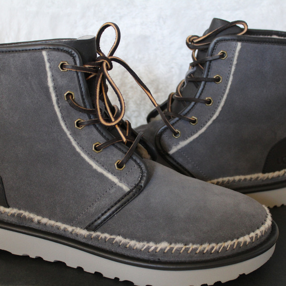 UGG HARKLEY‎ SUEDE SHEARLING STITCH BOOTS NEW - Picture 7 of 8